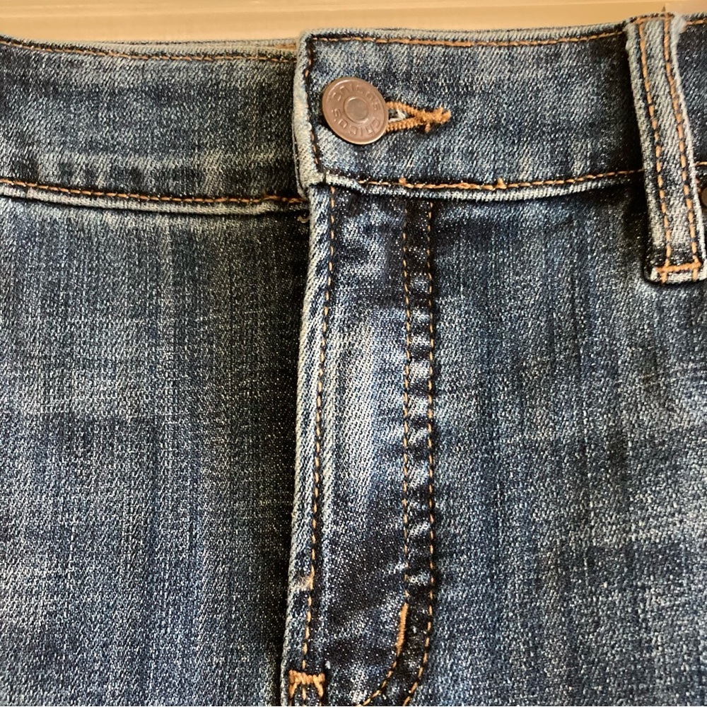 Chico's Girlfriend Slim Leg Crop Denim Jeans | NWT - Picture 5 of 10